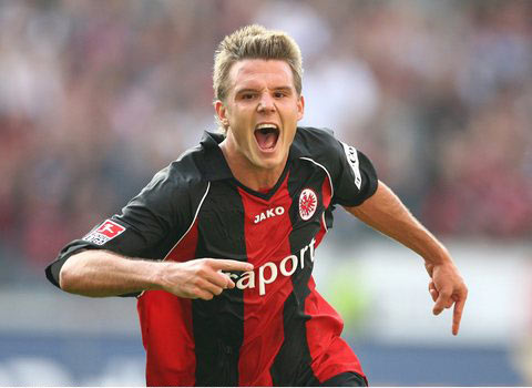 何一个失误 何一个失误